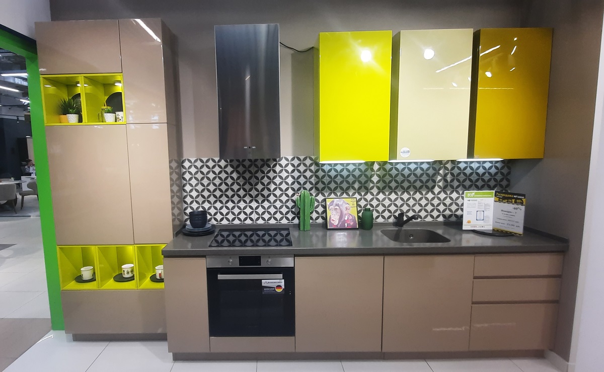 Распродажа Кухня Фаворит-3 / м. Автозаводская