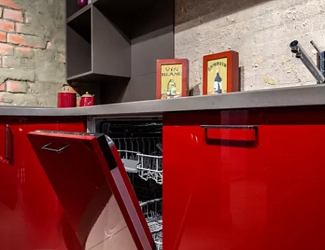 Красная кухня в Ростове-на-Дону