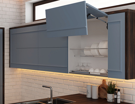 Синяя кухня в Санкт-Петербурге