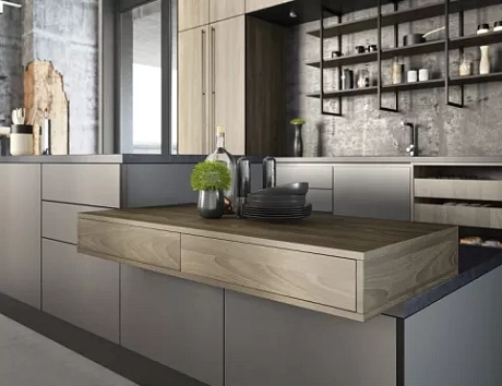 Коричневая кухня в Воронеже