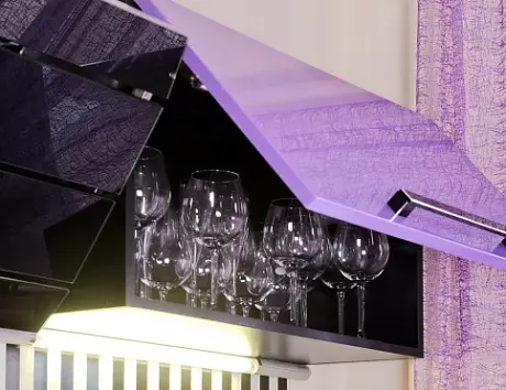 Фиолетовая кухня в Санкт-Петербурге