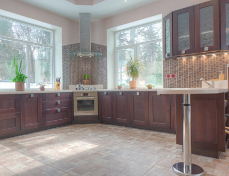 Темная кухня