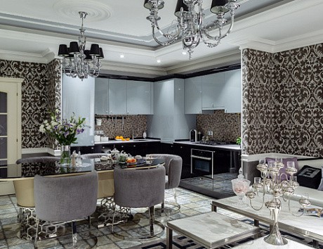 Светлая кухня в Санкт-Петербурге