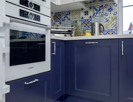 Синяя кухня в Твери