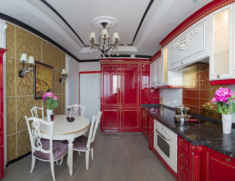 Белая кухня в Липецке