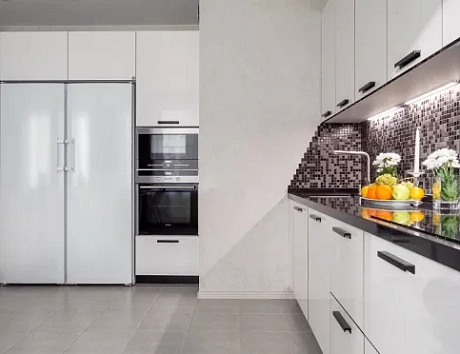 Глянцевая кухня в Ростове-на-Дону