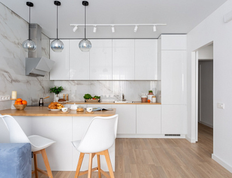 Белая кухня в Мурманске