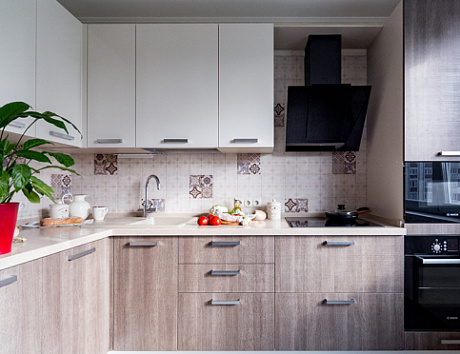 Коричневая кухня в Санкт-Петербурге