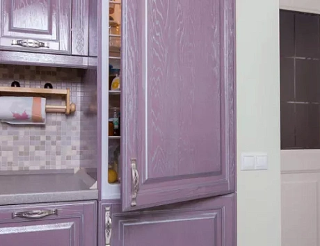 Фиолетовая кухня во Владивостоке